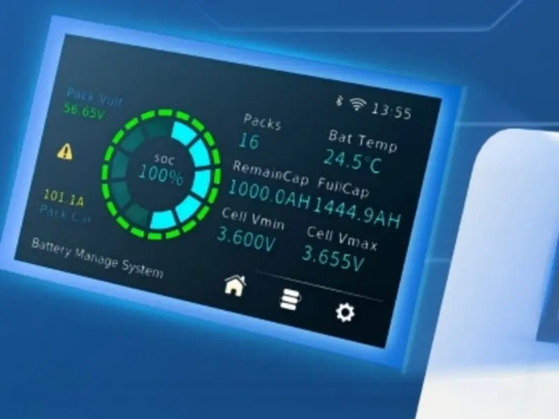 MOON 32kWh battery display screen